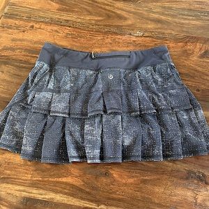 Lulu Lemon tennis skirt